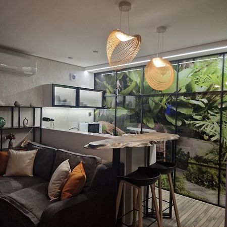 Апартаменты В Гостевом Домике Almatý Exterior foto